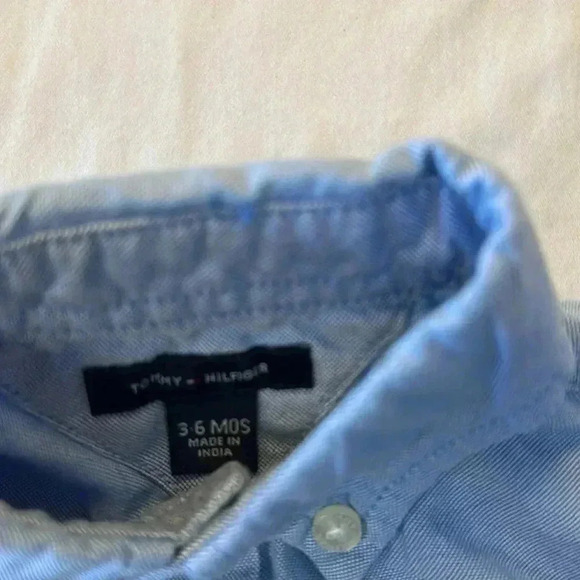 Tommy Hilfiger - 3 piece baby outfit/set. Size 3-6 months - Picture 7 of 12